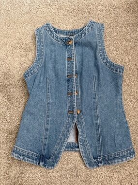 Madewell Light Blue Denim Button-Front Sleeveless Vest
